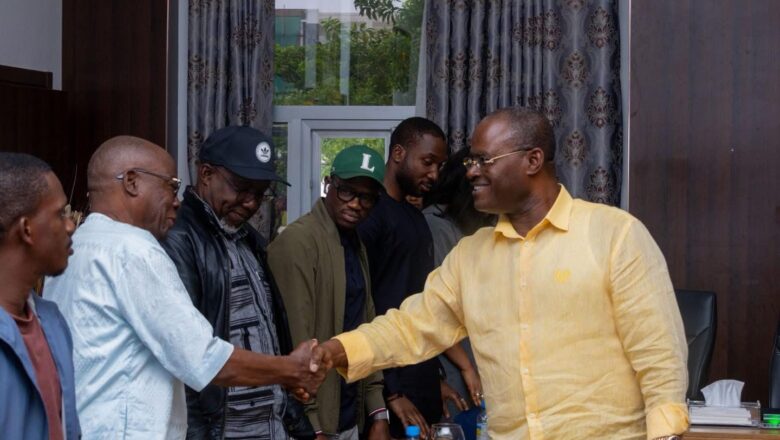 À Conakry, le PDG de Guicopres, Kerfalla Camara, initie une rencontre inédite avec ses collaborateurs, plaçant l’écoute et la transparence