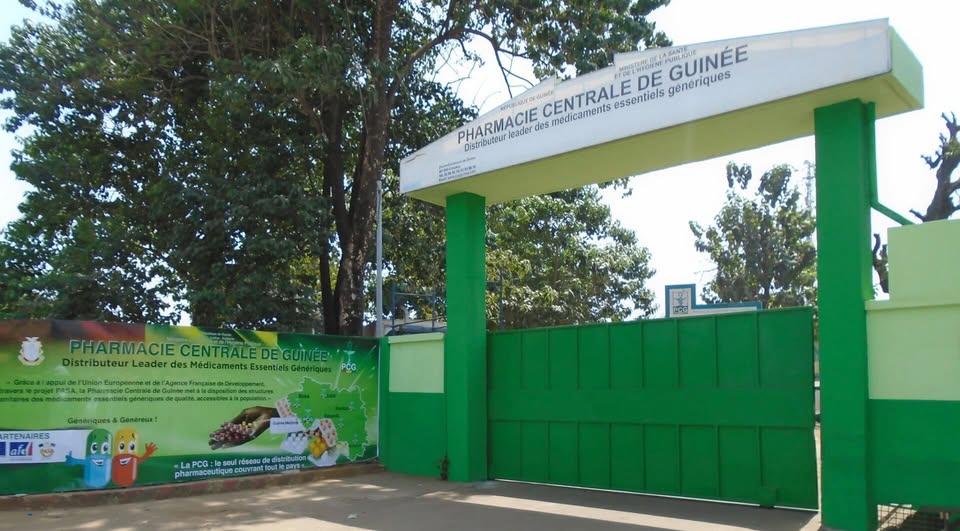 Guinée : la CRIEF enquête sur les pertes de la Pharmacie centrale